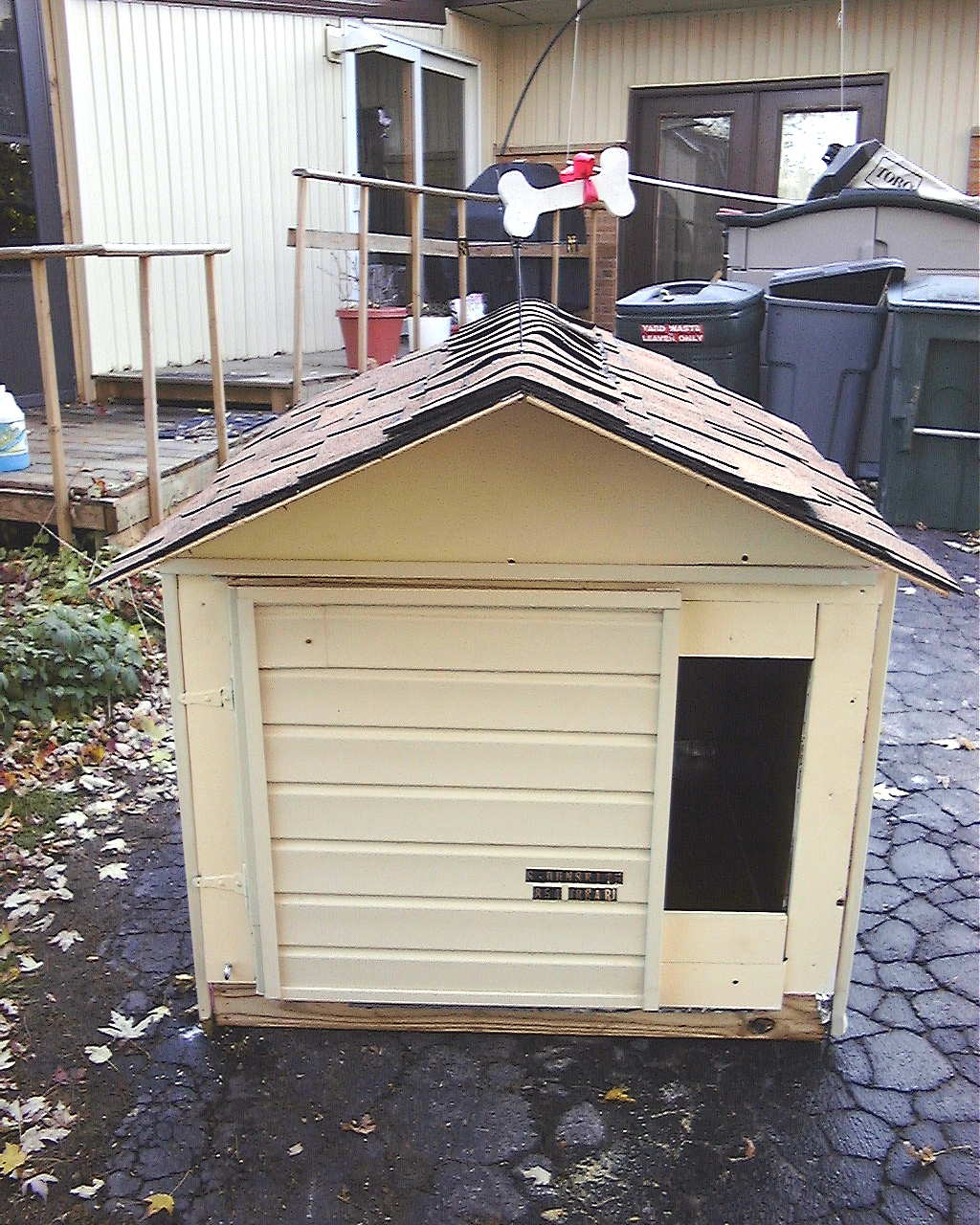New Royal Husky Palace